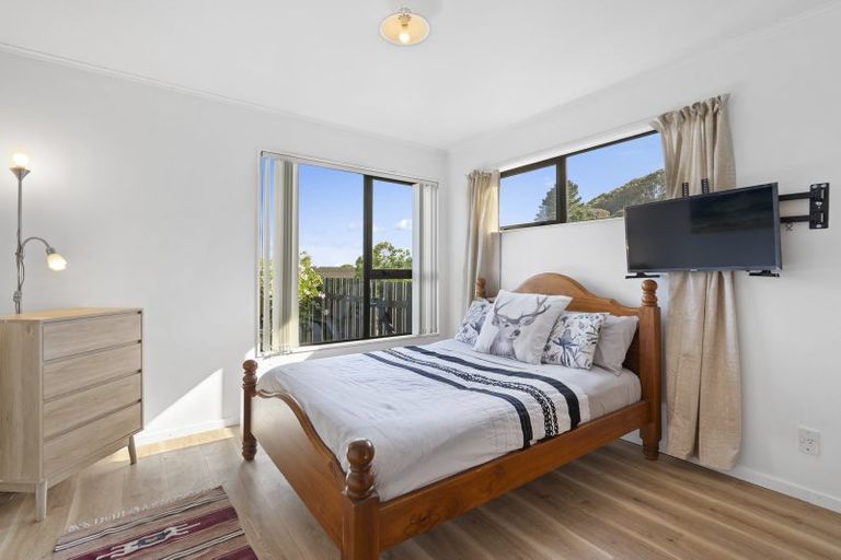 Photo of property in 84 Mercury Way, Whitby, Porirua, 5024