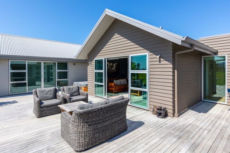 Photo of property in 159 Dry Hills Lane, Riverlands, Blenheim, 7274