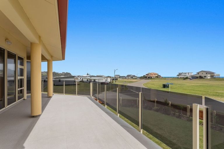 Photo of property in 42 Waiotahi Drifts Boulevard, Waiotahe, Opotiki, 3198