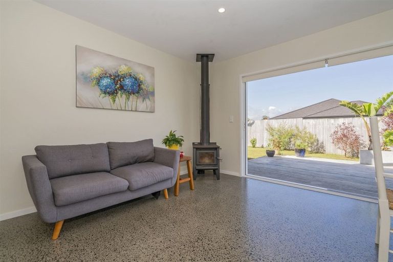 Photo of property in 11 Alf Simpson Drive, Whitianga, 3510