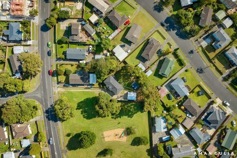 Photo of property in 30 Hyperion Drive, Randwick Park, Auckland, 2105