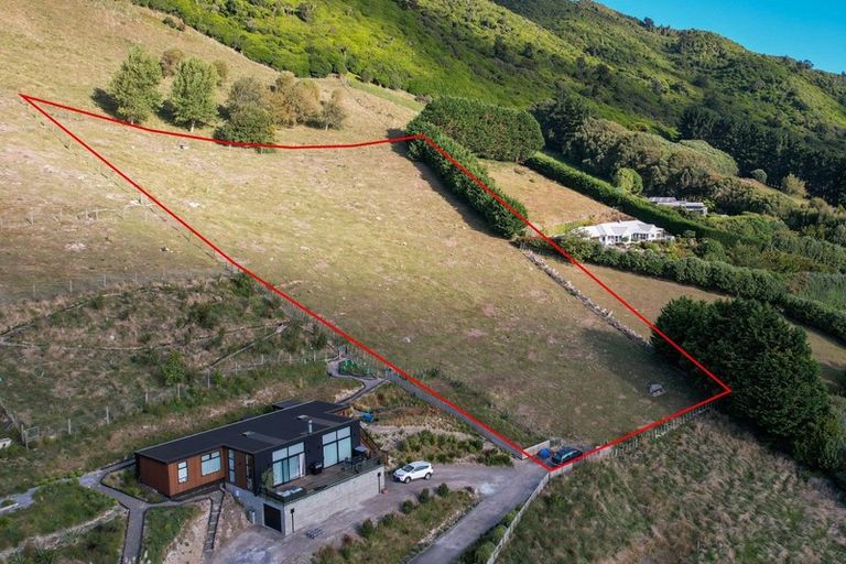 Photo of property in 251 Huia Street, Waikanae, 5391