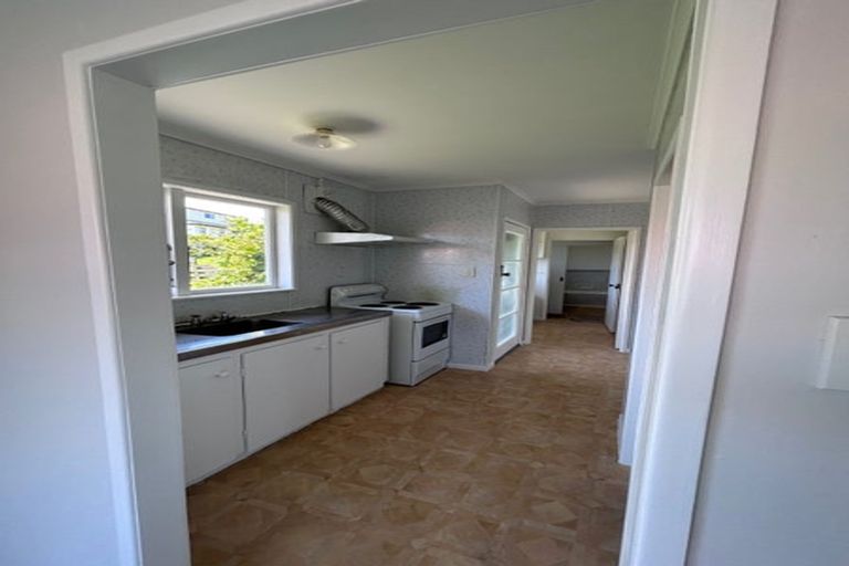 Photo of property in 39 Diana Drive, Glenfield, Auckland, 0627