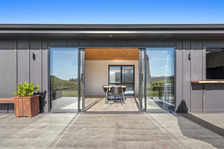 Photo of property in 92 Tiro Kina Road, Tasman, Upper Moutere, 7175