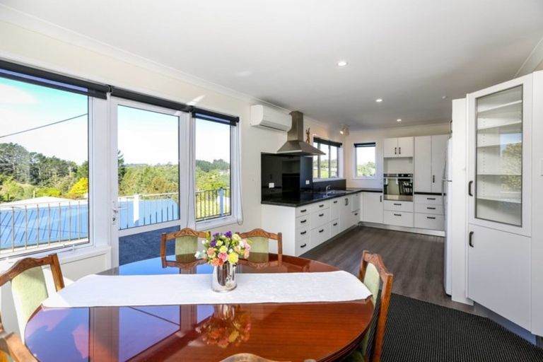 Photo of property in 525d Mangorei Road, Highlands Park, New Plymouth, 4312