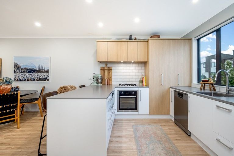 Photo of property in 6 Horo Road, Flat Bush, Auckland, 2019