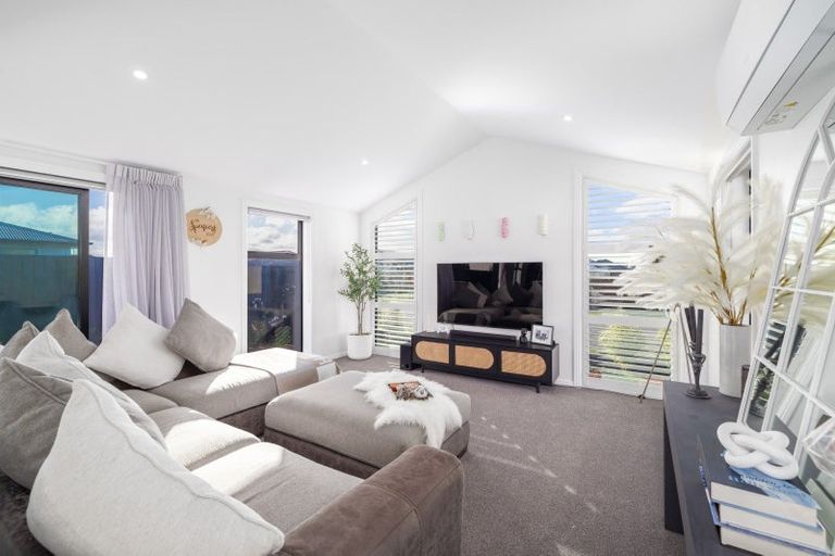 Photo of property in 8 Mackinnon Street, Marshland, 8083