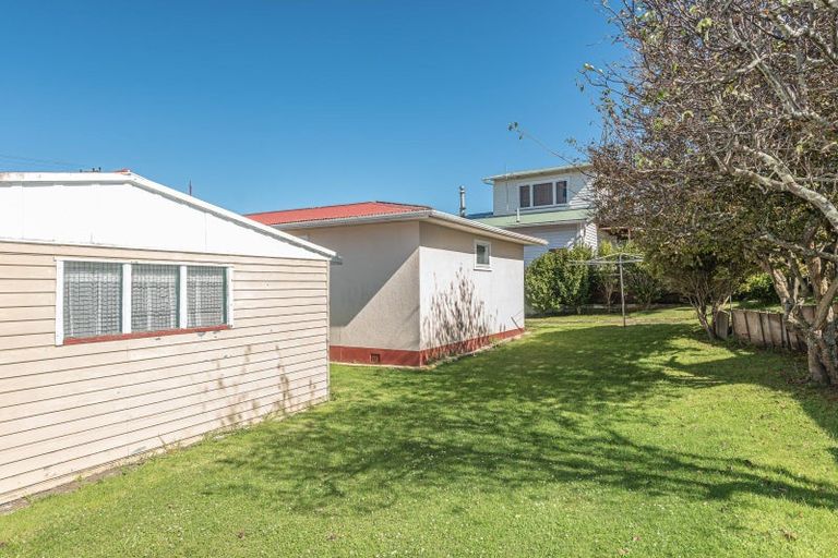 Photo of property in 22a Gonville Avenue, Gonville, Whanganui, 4501