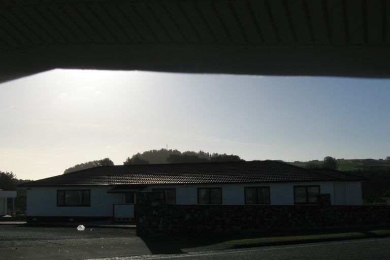 Photo of property in 43 Castor Crescent, Cannons Creek, Porirua, 5024