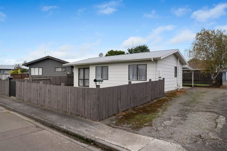 Photo of property in 17b Tiller Close, Kelvin Grove, Palmerston North, 4414