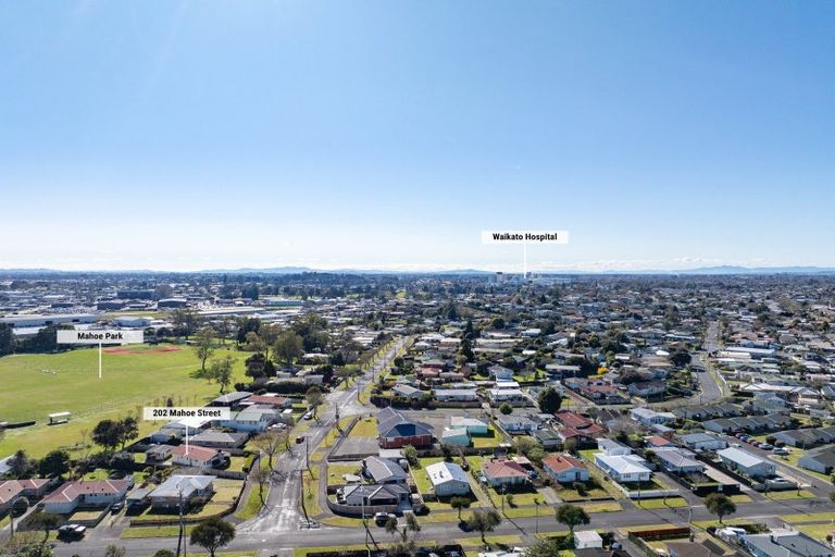 Photo of property in 202 Mahoe Street, Melville, Hamilton, 3206