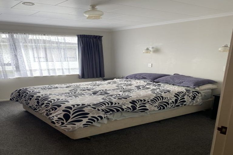 Photo of property in 3/6 Princess Street, Waitara, 4320