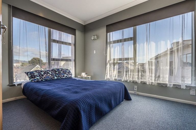 Photo of property in 184 Manly Street, Paraparaumu Beach, Paraparaumu, 5032