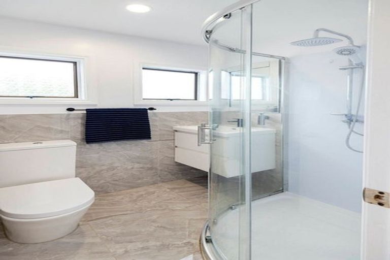 Photo of property in 149 Bradbury Road, Botany Downs, Auckland, 2010