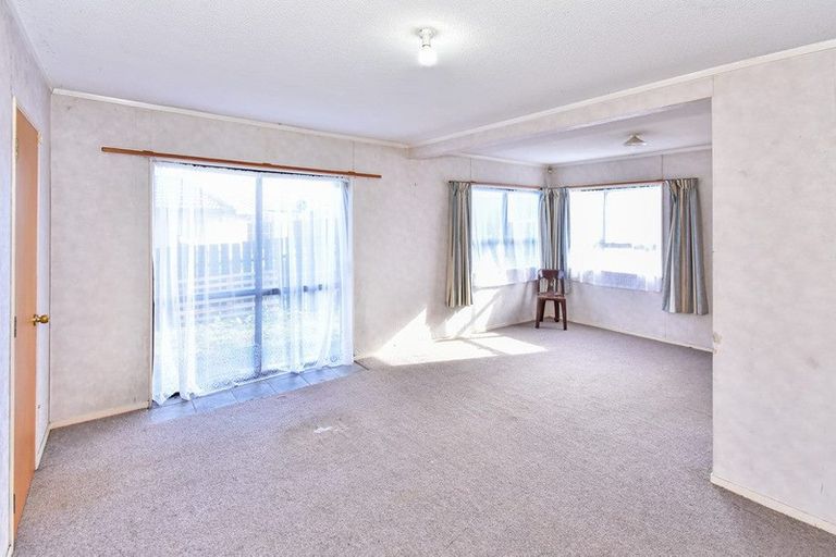 Photo of property in 2/160 Shirley Road, Papatoetoe, Auckland, 2025