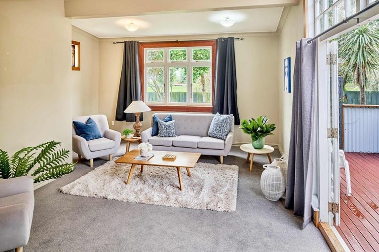 Photo of property in 28 Thornley Street, Titahi Bay, Porirua, 5022