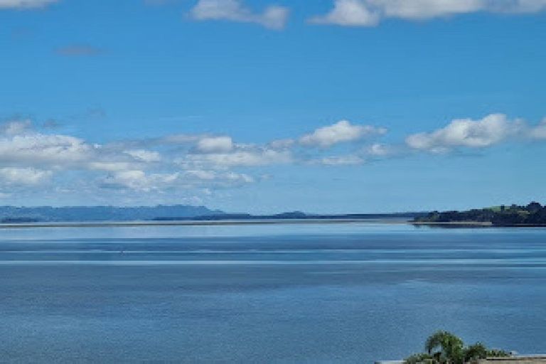 Photo of property in 108 Hamurana Road, Omokoroa, 3114