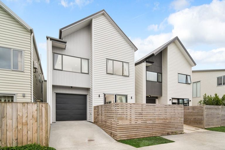 Photo of property in 155 Clark Road, Hobsonville, Auckland, 0616