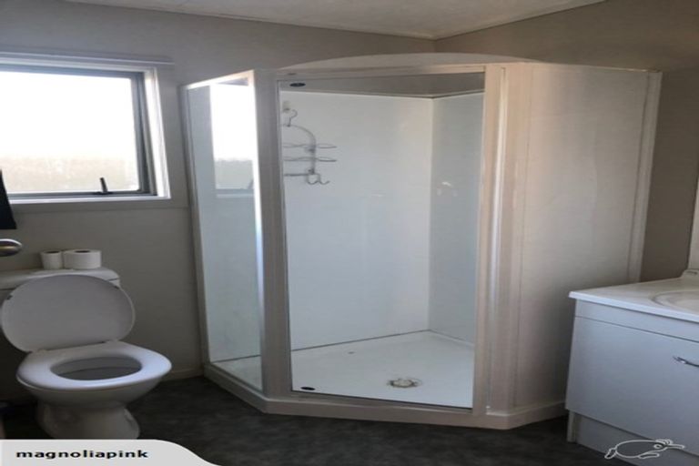 Photo of property in 2/11 Maitland Street, Dunedin Central, Dunedin, 9016