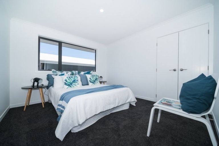 Photo of property in 27 Poplar Grove, Feilding, 4702