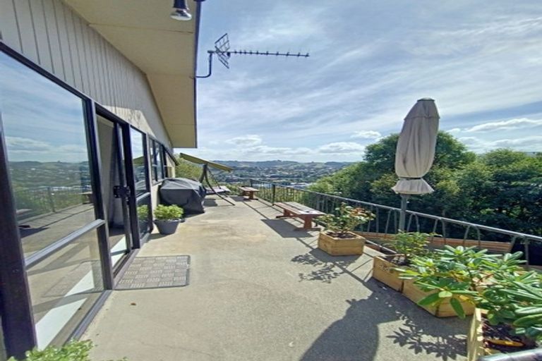 Photo of property in 2 Church Hill Road, Green Island, Dunedin, 9018