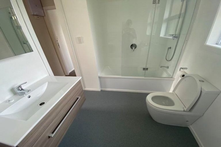 Photo of property in 65a Alexander Road, Raumati Beach, Paraparaumu, 5032