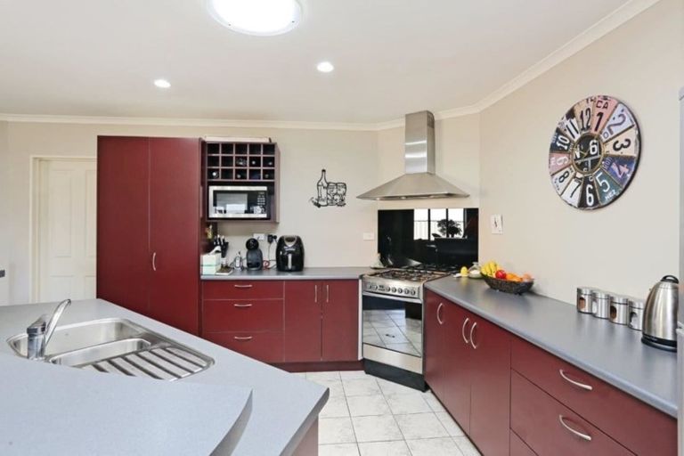 Photo of property in 202 Frimley Oaks, Frimley, Hastings, 4120