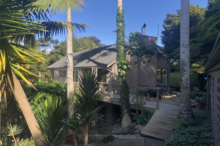 Photo of property in 104 School Road, Paihia, 0200