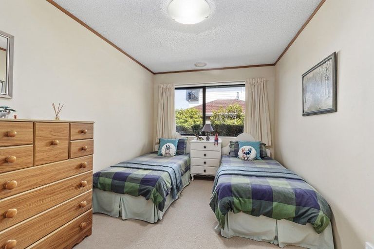 Photo of property in 31 Gurkha Crescent, Khandallah, Wellington, 6035