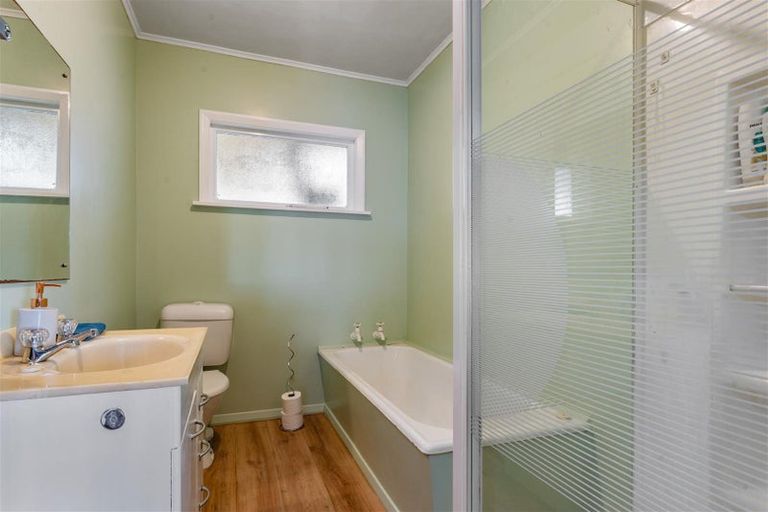 Photo of property in 52 Polstead Road, Stoke, Nelson, 7011