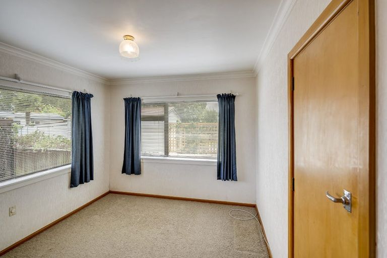 Photo of property in 12 Mill Road, Clive, 4102