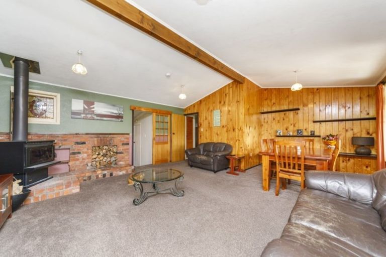 Photo of property in 308 Hewitts Road, Linton, Palmerston North, 4472