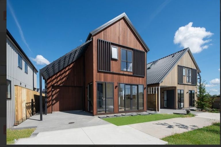 Photo of property in 4 Coopworth Street, Karaka, 2580