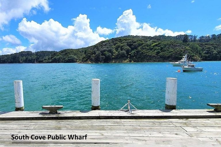 Photo of property in 15 Elizabeth Point Road, Kawau Island, 0920