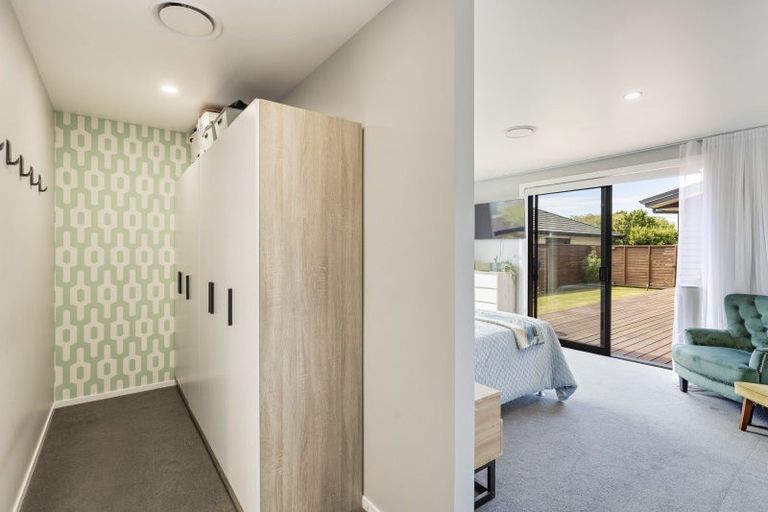 Photo of property in 1 Armstrong Avenue, Waitara, 4320