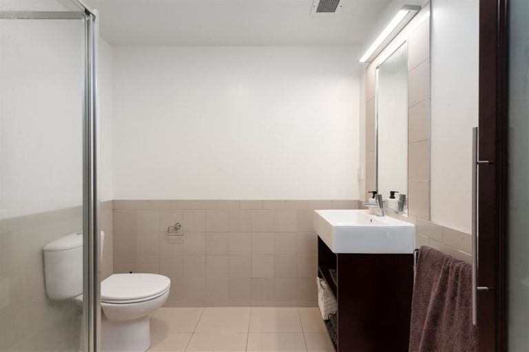 Photo of property in 2-06/424 Maunganui Road, Mount Maunganui, 3116