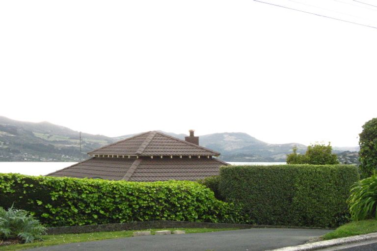 Photo of property in 43 Marion Street, Macandrew Bay, Dunedin, 9014
