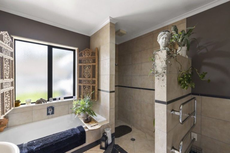 Photo of property in 5 La Colina Place, Bethlehem, Tauranga, 3110