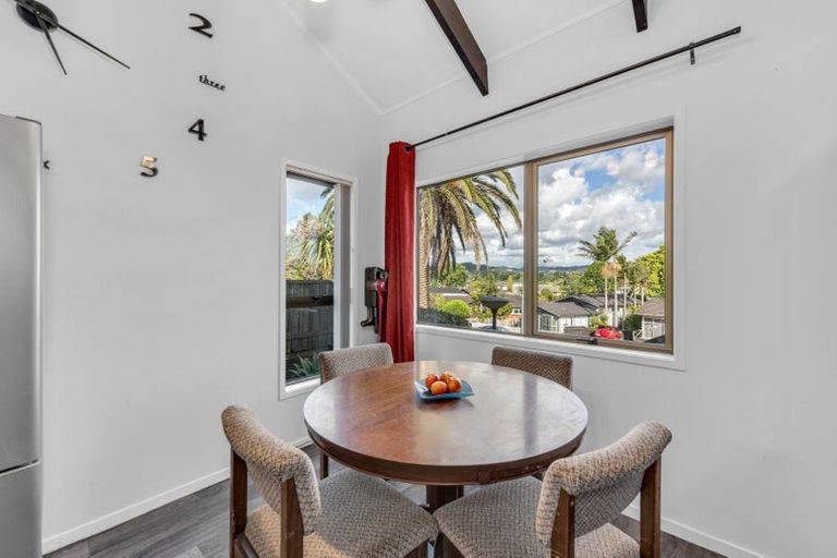 Photo of property in 9 Snowden Place, Opaheke, Papakura, 2113