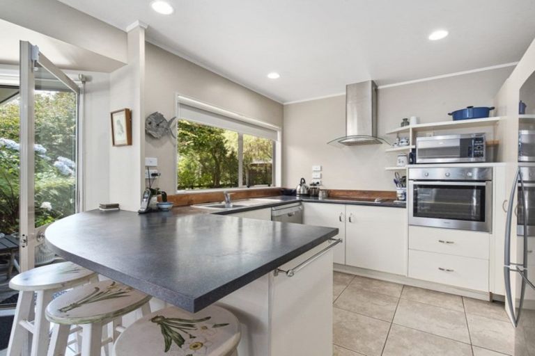 Photo of property in 109 Point Wells Road, Point Wells, Warkworth, 0986