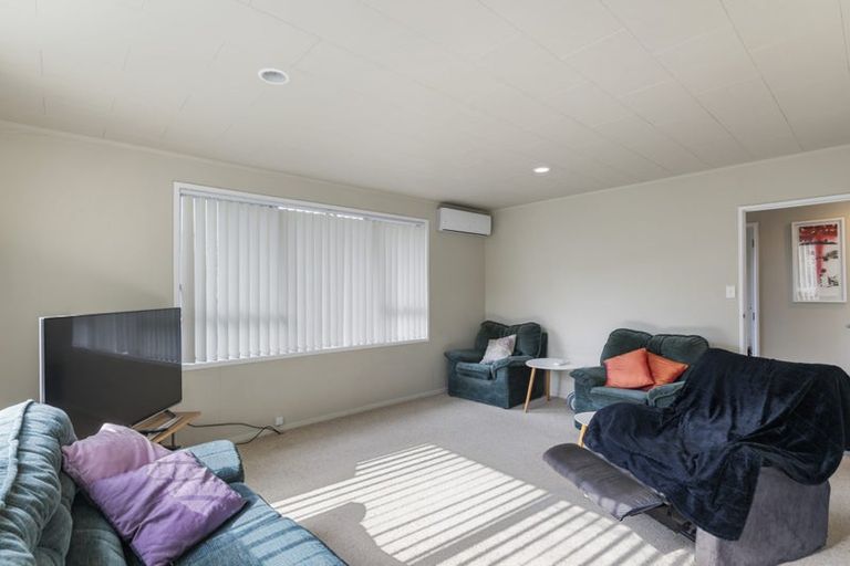 Photo of property in 2/22 Sherie Place, Howick, Auckland, 2014