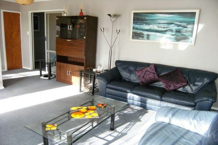 Photo of property in 9a Manchester Street, Levin, 5510