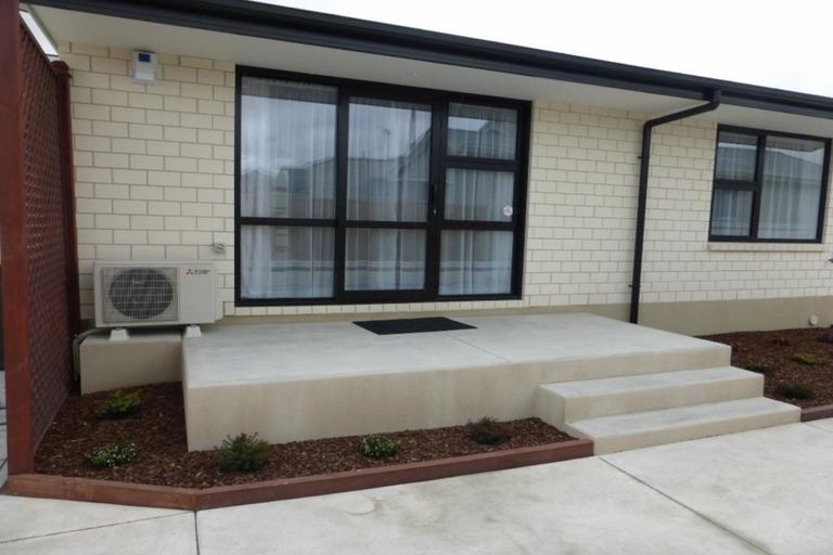 Photo of property in 2/42 Barbour Street, Waltham, Christchurch, 8011