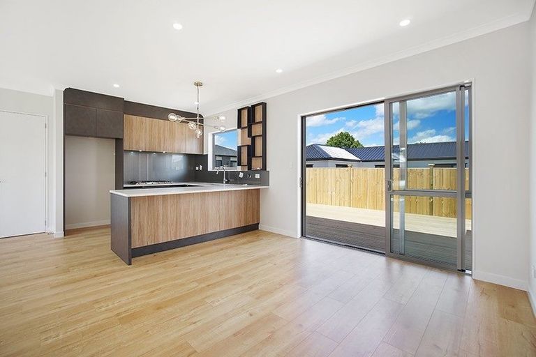 Photo of property in 24 Perkins Street, Papakura, 2110