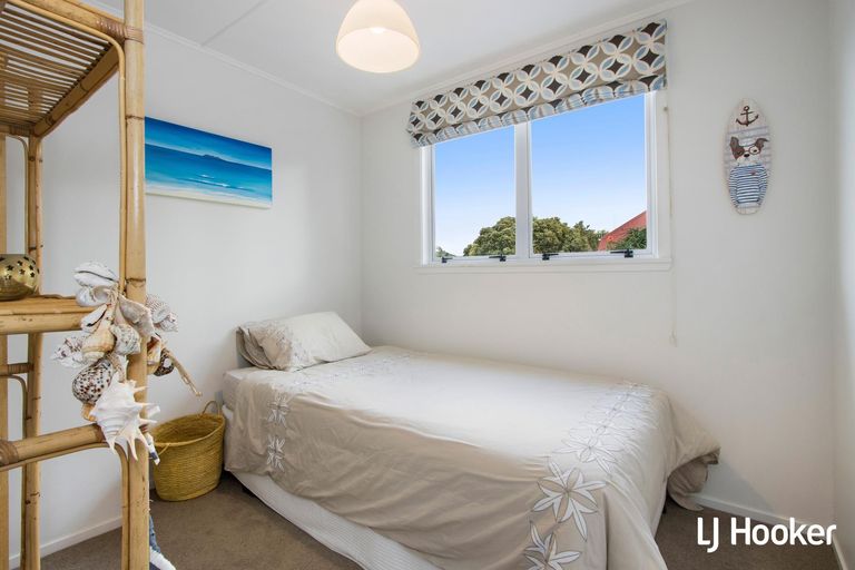 Photo of property in 104 Dillon Street, Waihi Beach, 3611