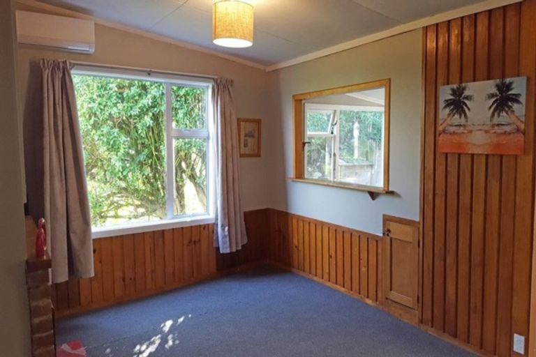 Photo of property in 153 Ravensbourne Road, Ravensbourne, Dunedin, 9022