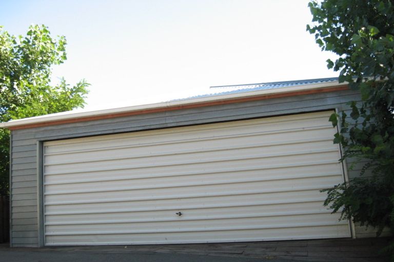 Photo of property in 10 Cunningham Terrace, Lyttelton, 8082