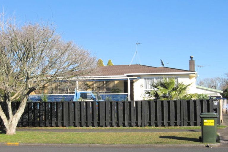 Photo of property in 1a Laurie Avenue, Papakura, 2110