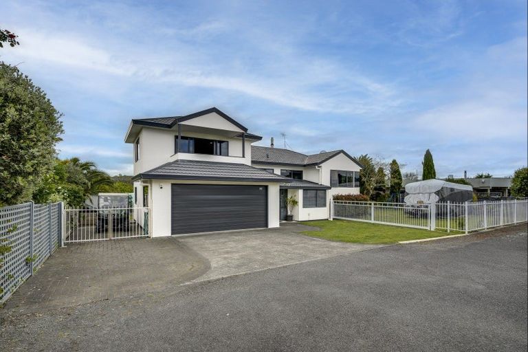 Photo of property in 85 Le Quesne Road, Bay View, Napier, 4104