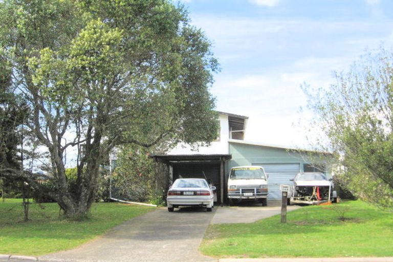 Photo of property in 149 Robinson Road, Whitianga, 3510